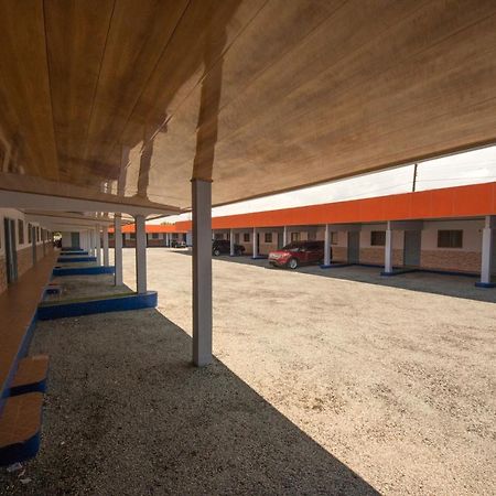 Residencial Aguadulce Hotel Aguadulce  Bagian luar foto
