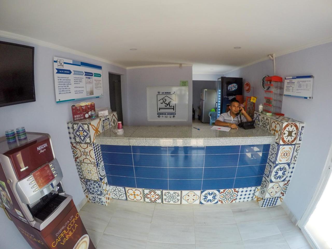 Residencial Aguadulce Hotel Aguadulce  Bagian luar foto
